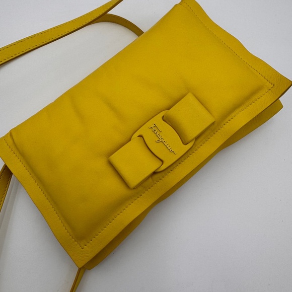 SALVATORE FERRAGAMO Cedrata Leather Shoulder Bag Yellow - Picture 10 of 10